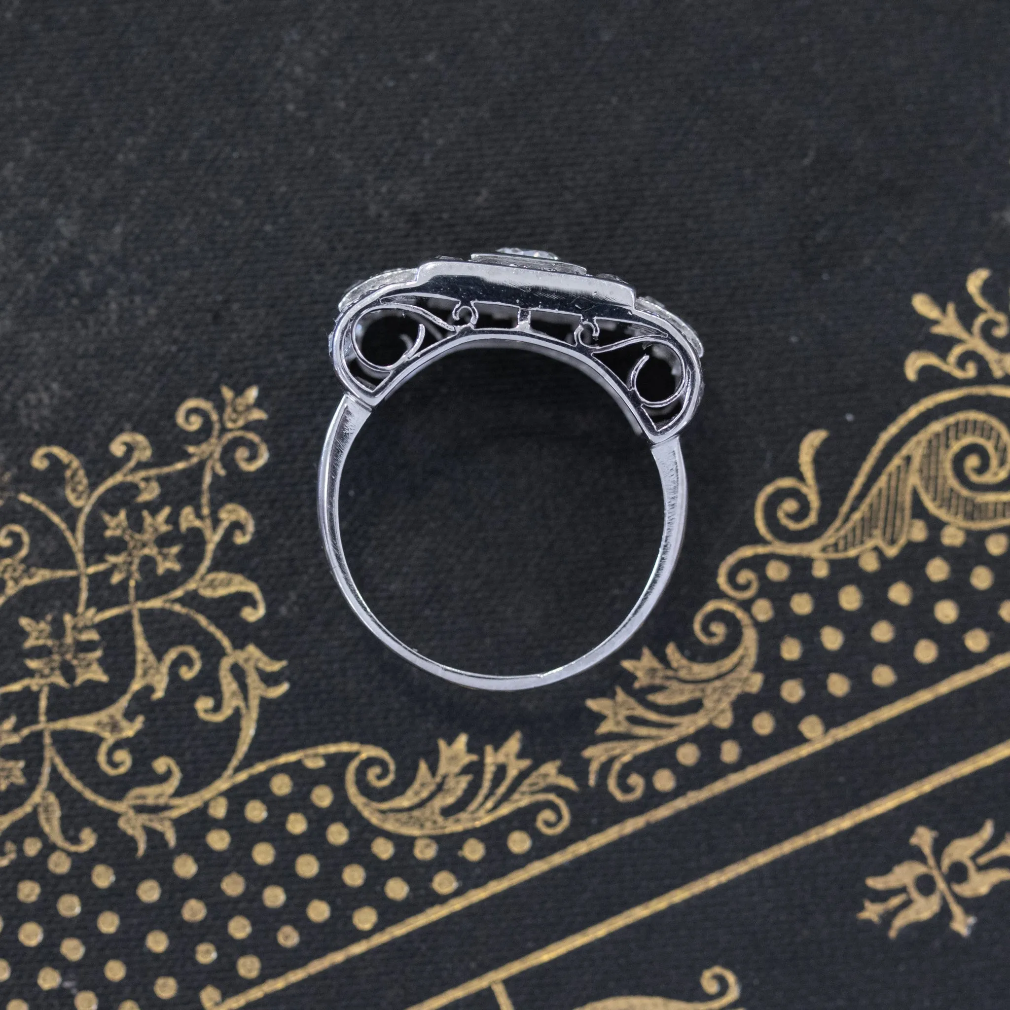 1.40ctw Art Deco Diamond Scroll Ring