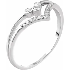14K White 1/10 CTW Diamond "V" Ring