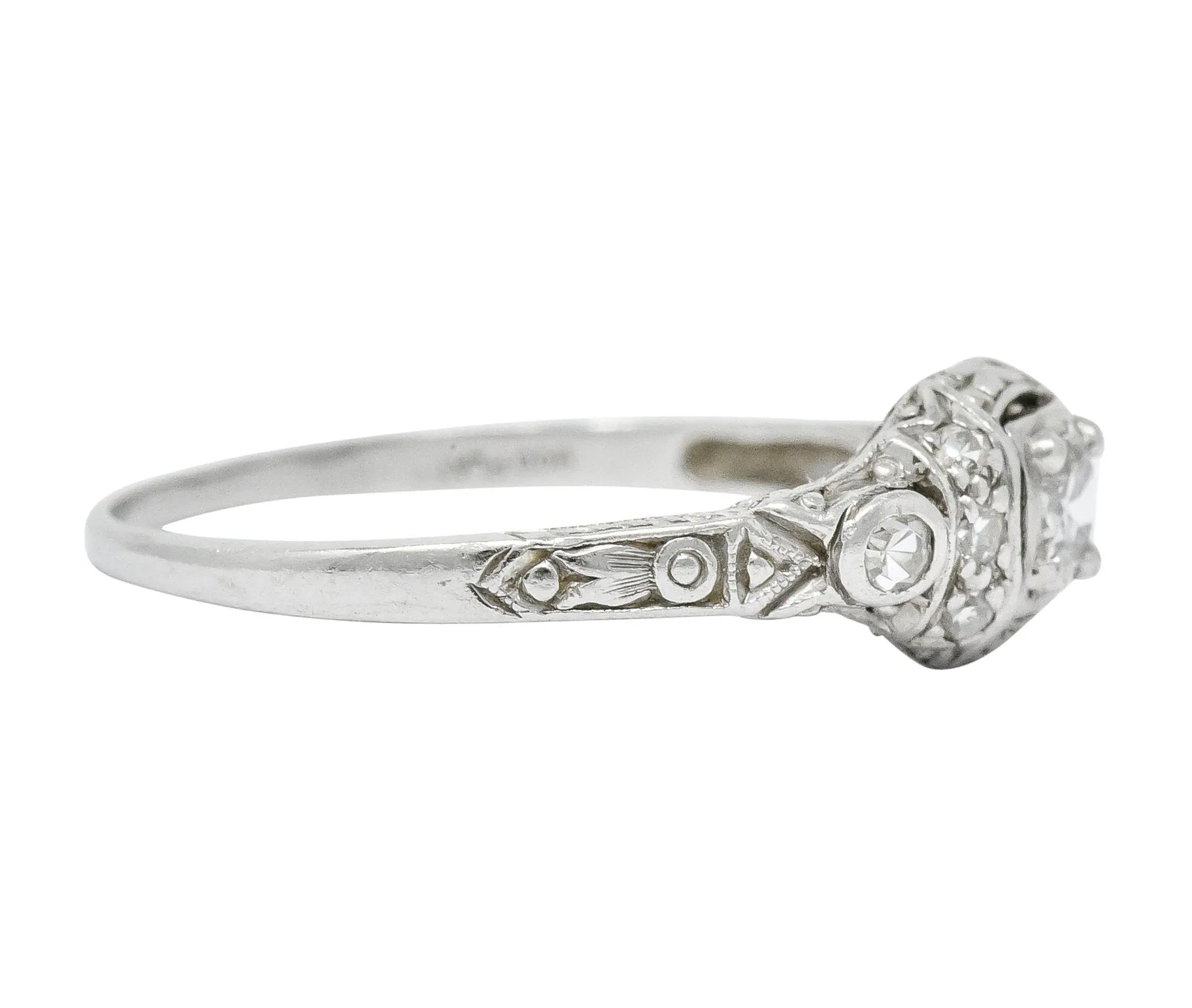 1920's Art Deco 0.30 CTW Diamond Platinum Engagement Ring