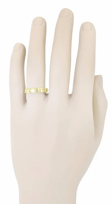 1920's Design Art Deco Yellow Gold Vintage Style Engraved Floral Wedding Ring with Millgrain Edging - 4mm Wide