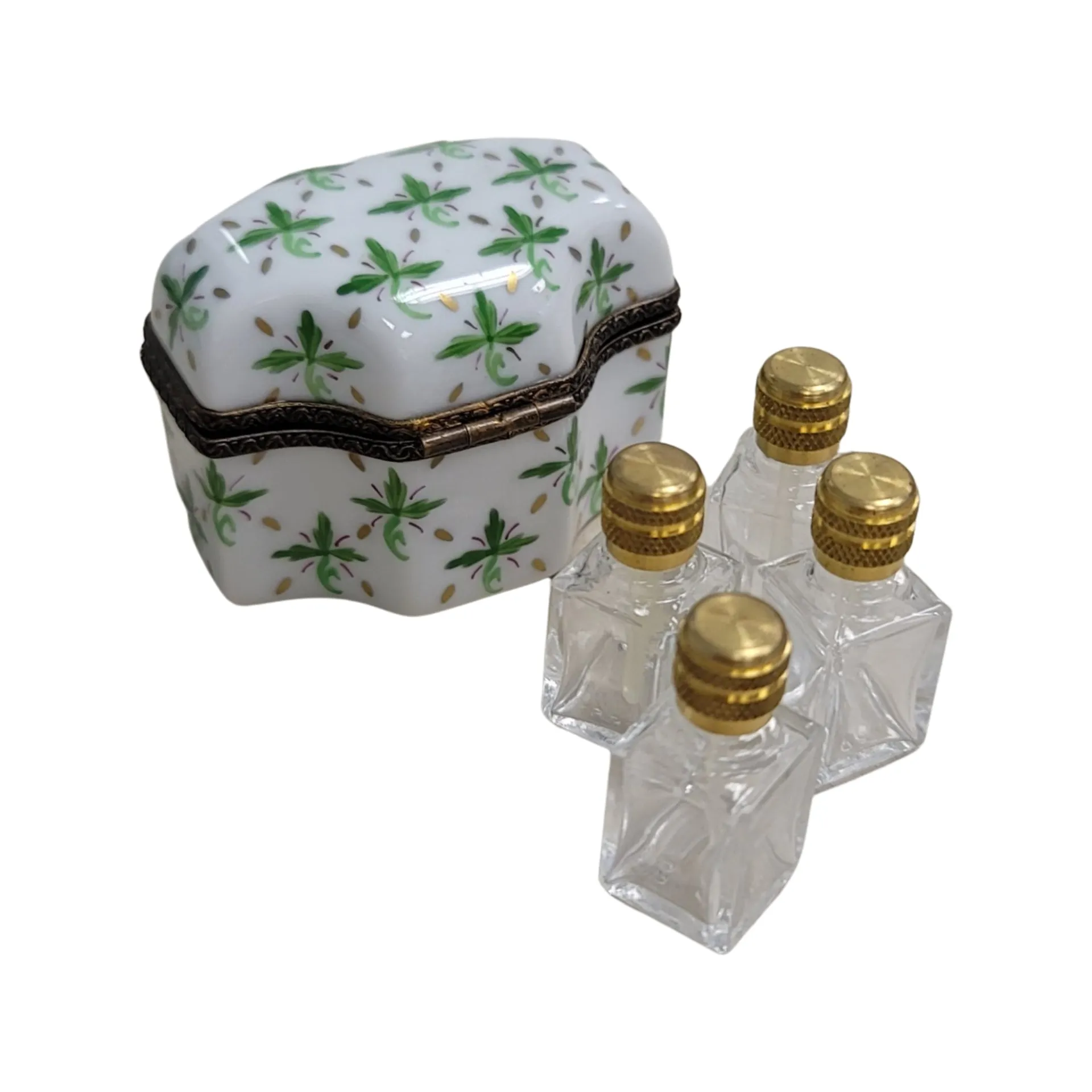 4 Perfume green