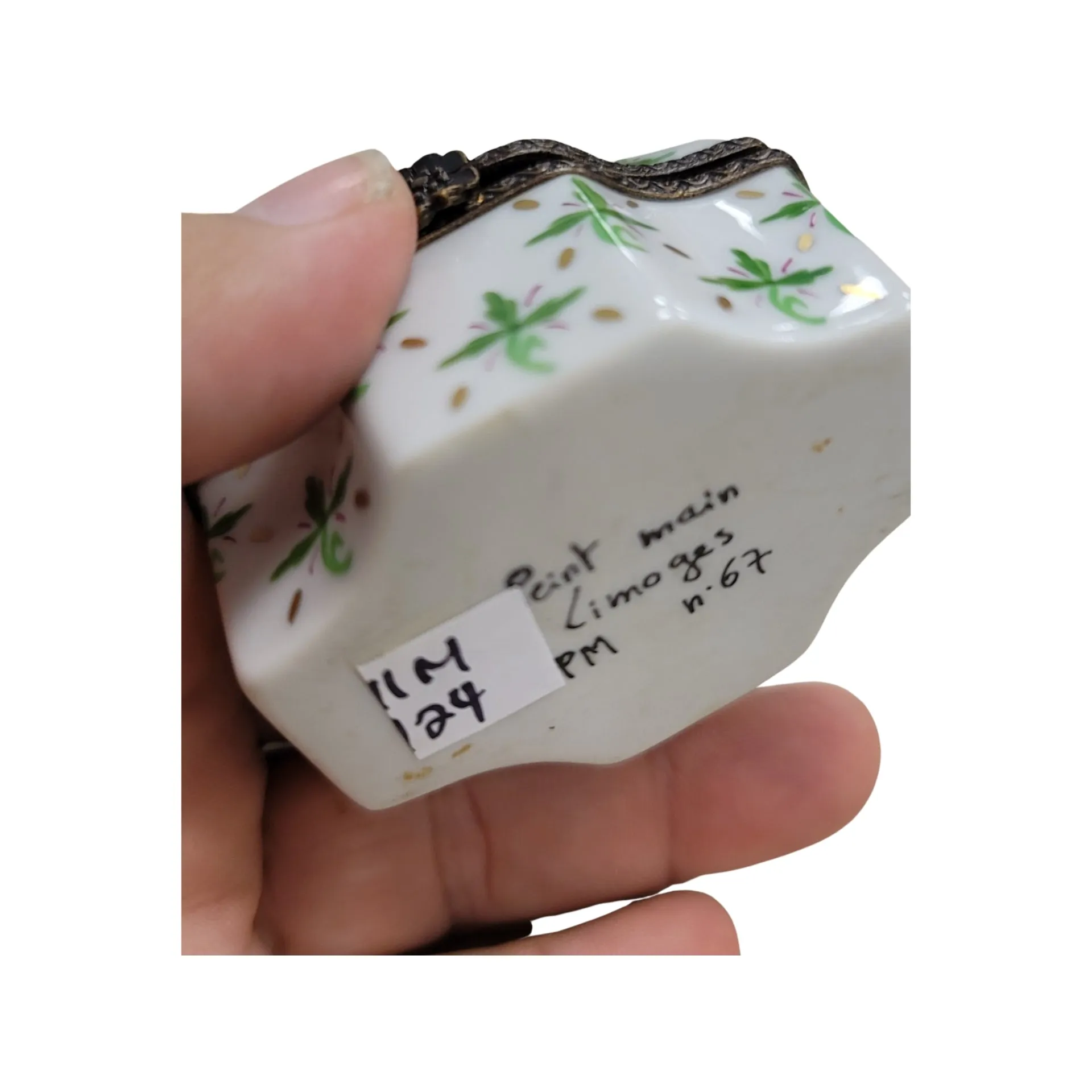 4 Perfume green