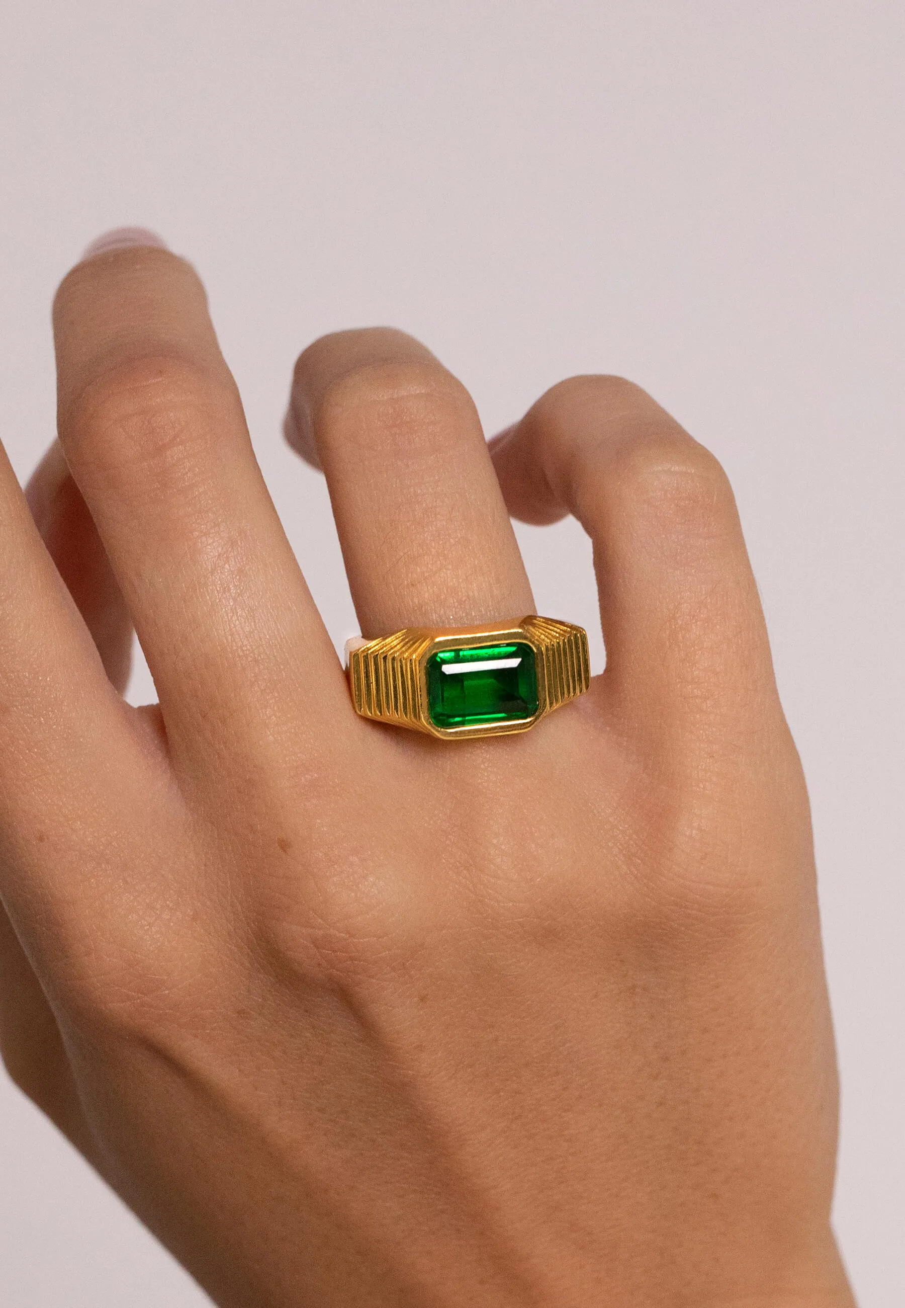 Anillo Chevalier Verde Esmeralda