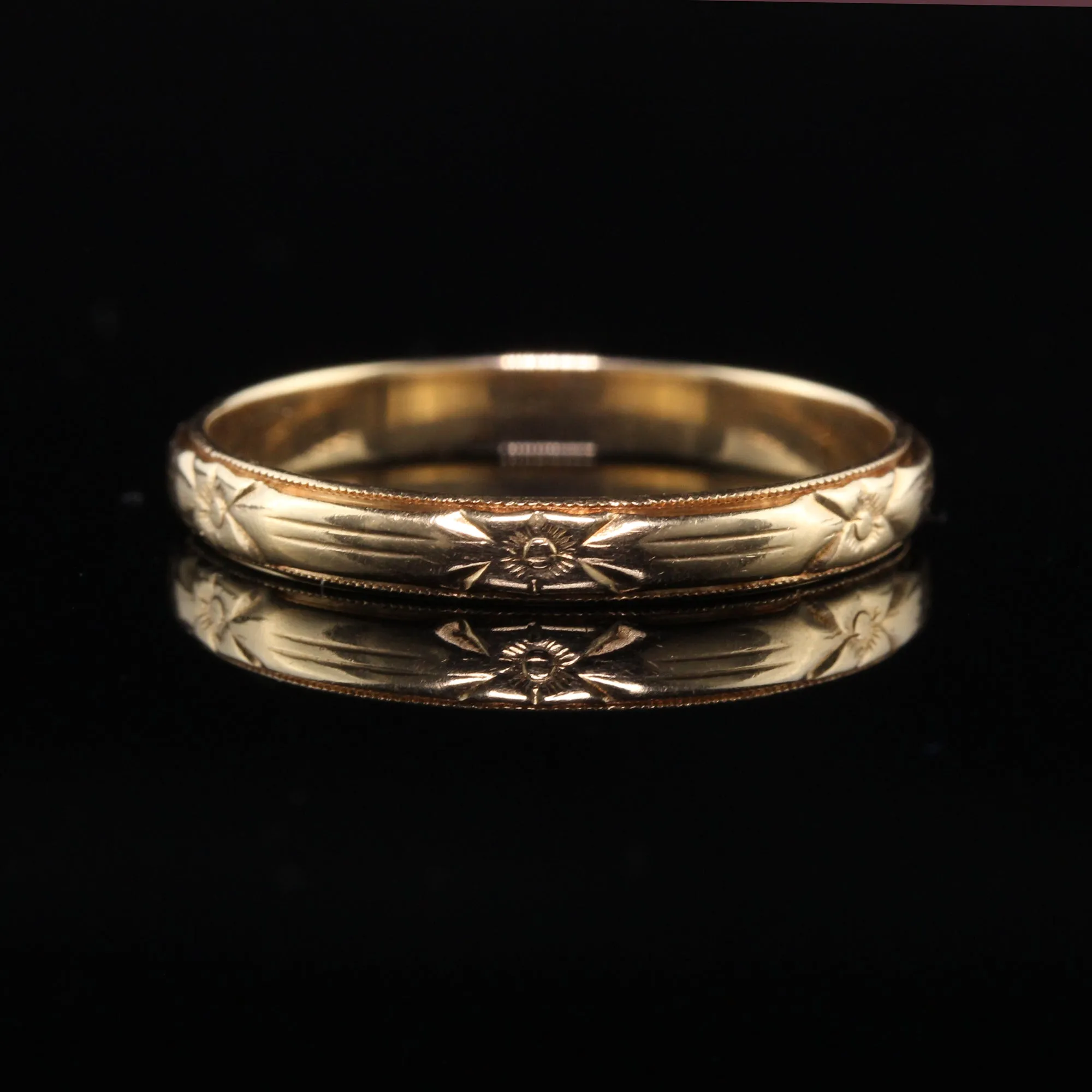 Antique Art Deco 14K Yellow Gold Engraved Wedding Band - Size 8 3/4