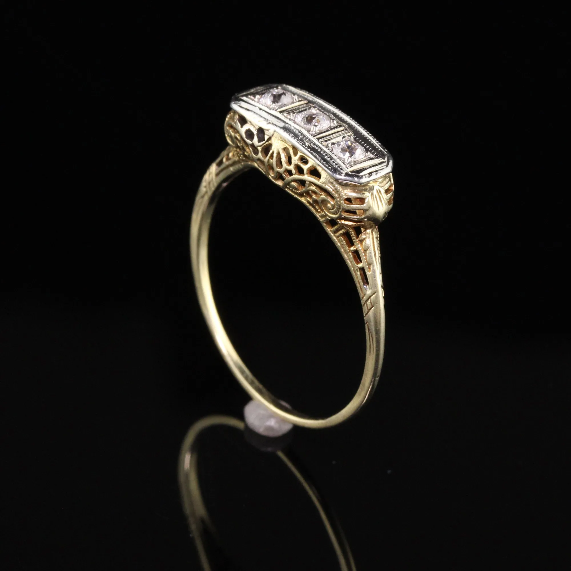 Antique Art Deco 14K Yellow Gold Old European Cut Three Stone Diamond Ring