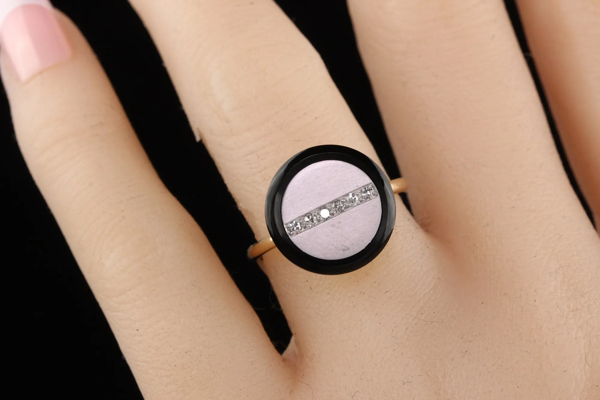 Antique Art Deco 14K Yellow Gold Platinum Onyx Diamond Button Ring