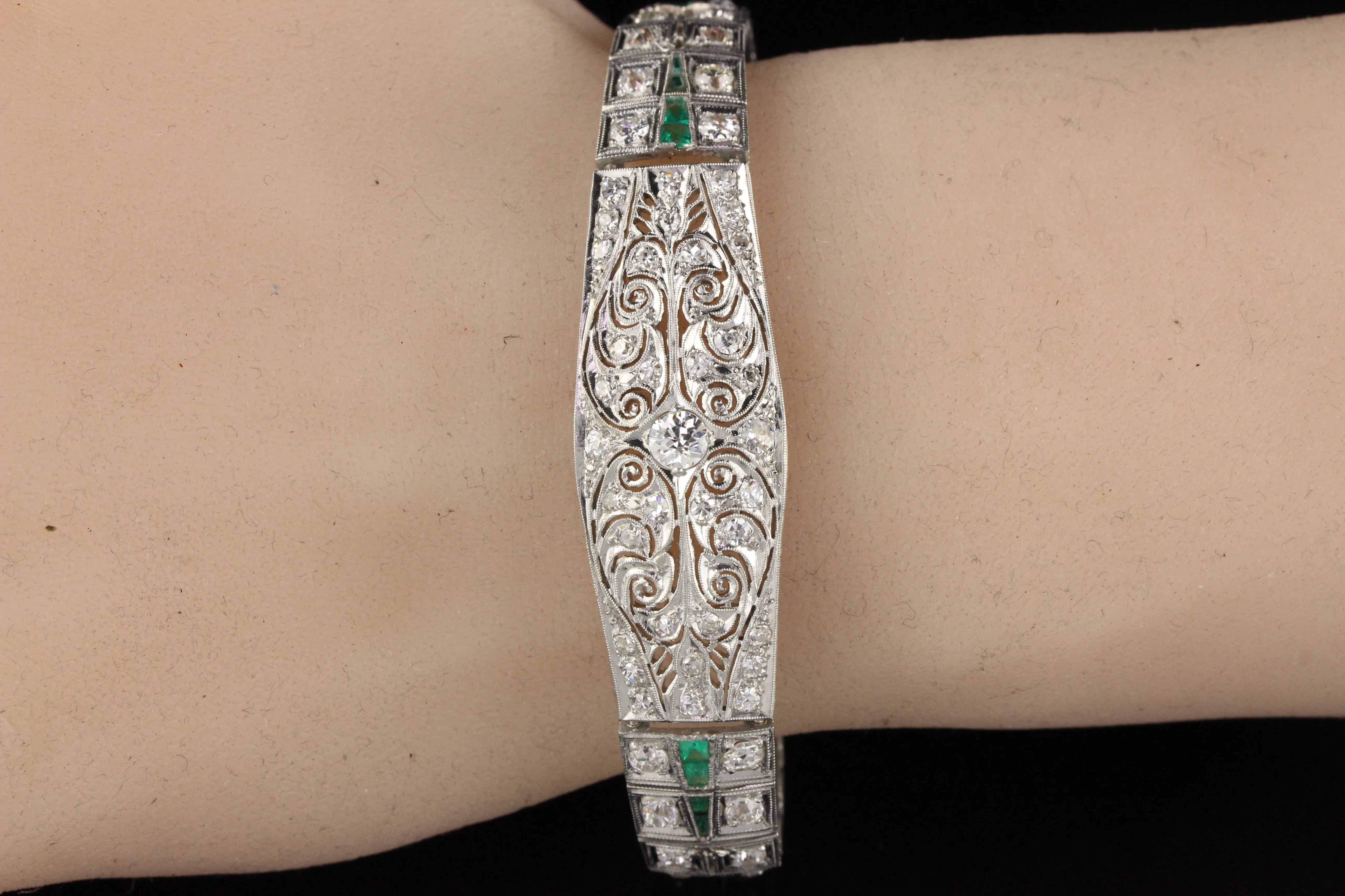 Antique Art Deco Platinum Old Euro Cut Diamond and Emerald Bracelet