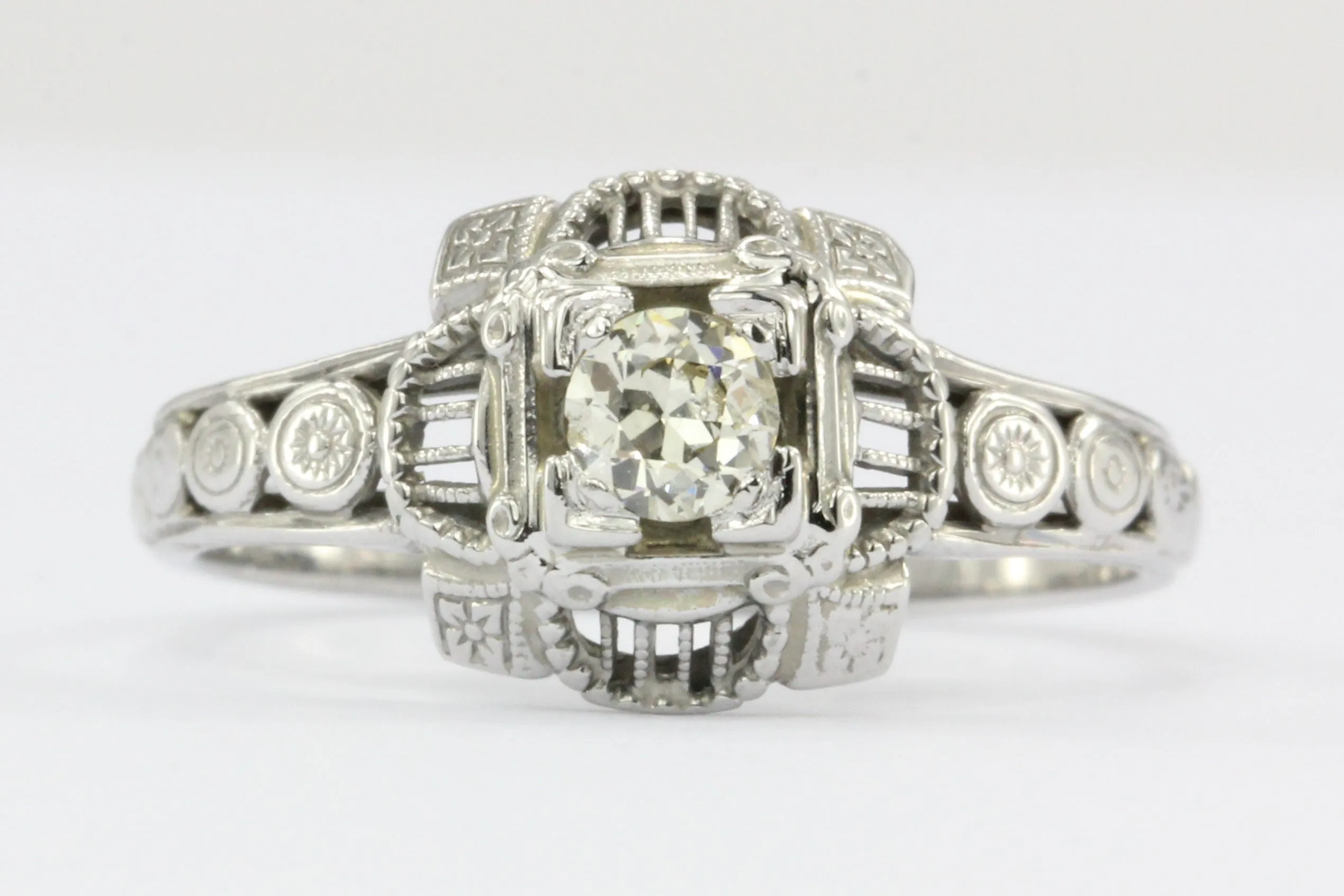 Art Deco 18K White Gold Old European Cut Diamond Ring