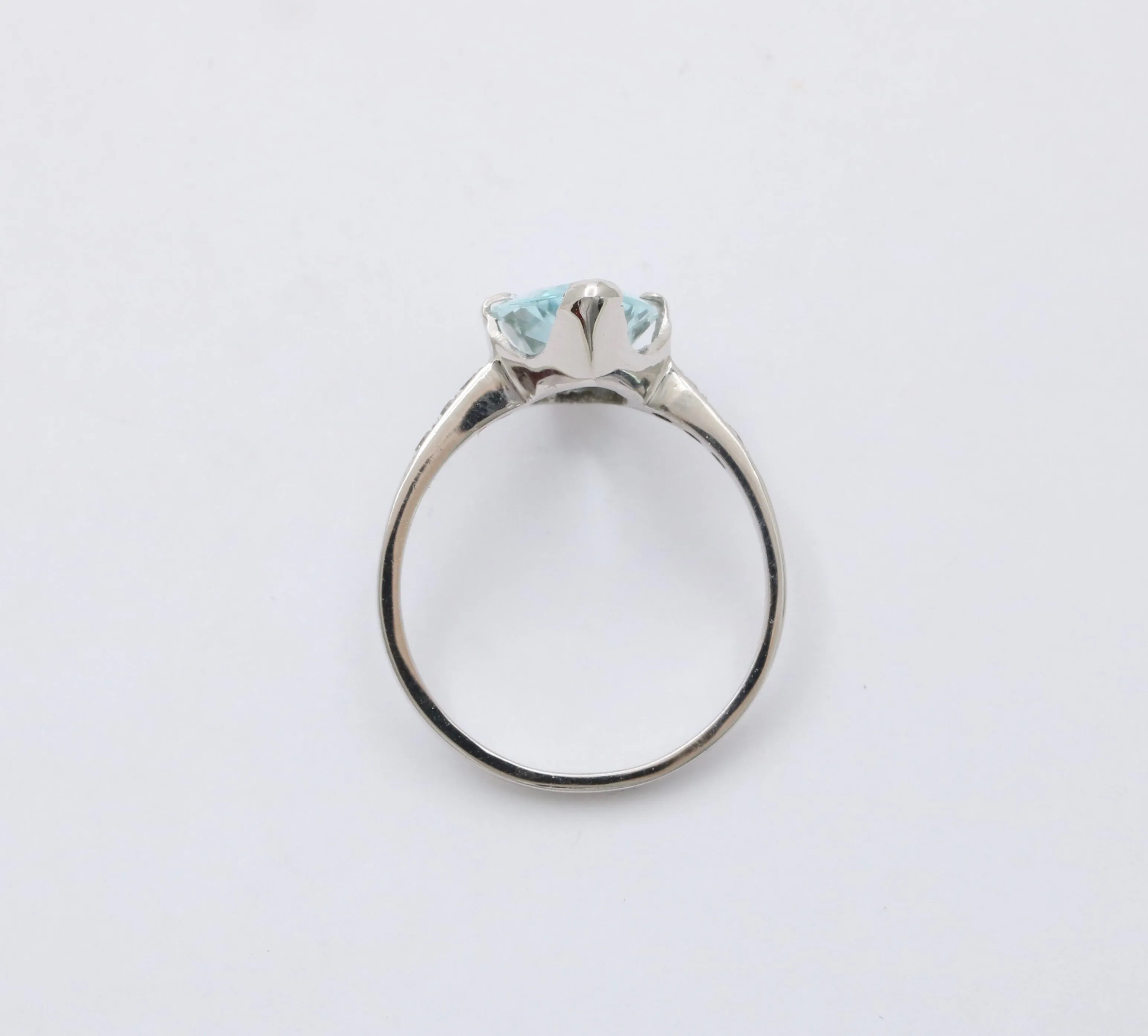 Art Deco 3 Carat Aquamarine and Diamond 18K Gold Ring, Alternative Engagement