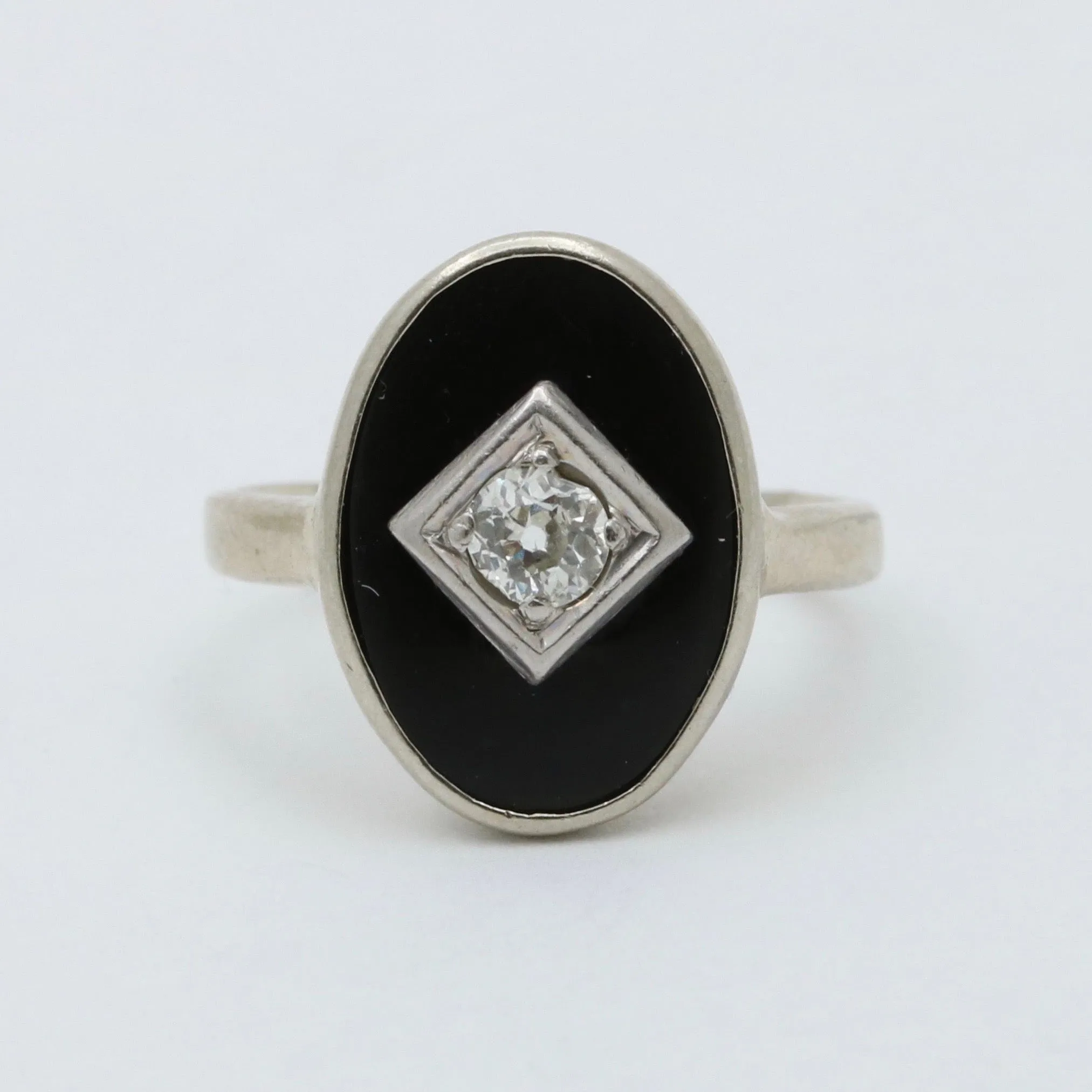 Art Deco Diamond and Onyx Ring