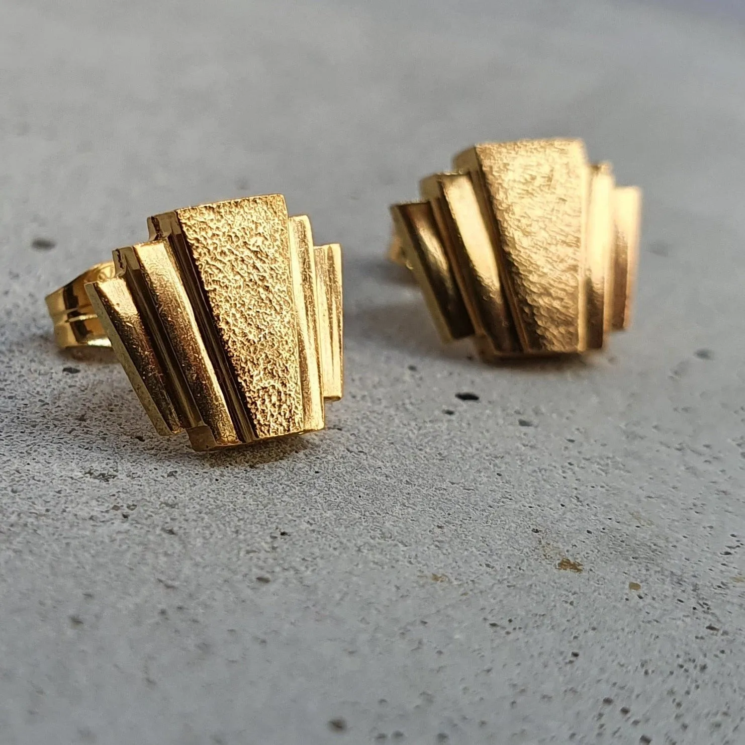 Art Deco Earstuds