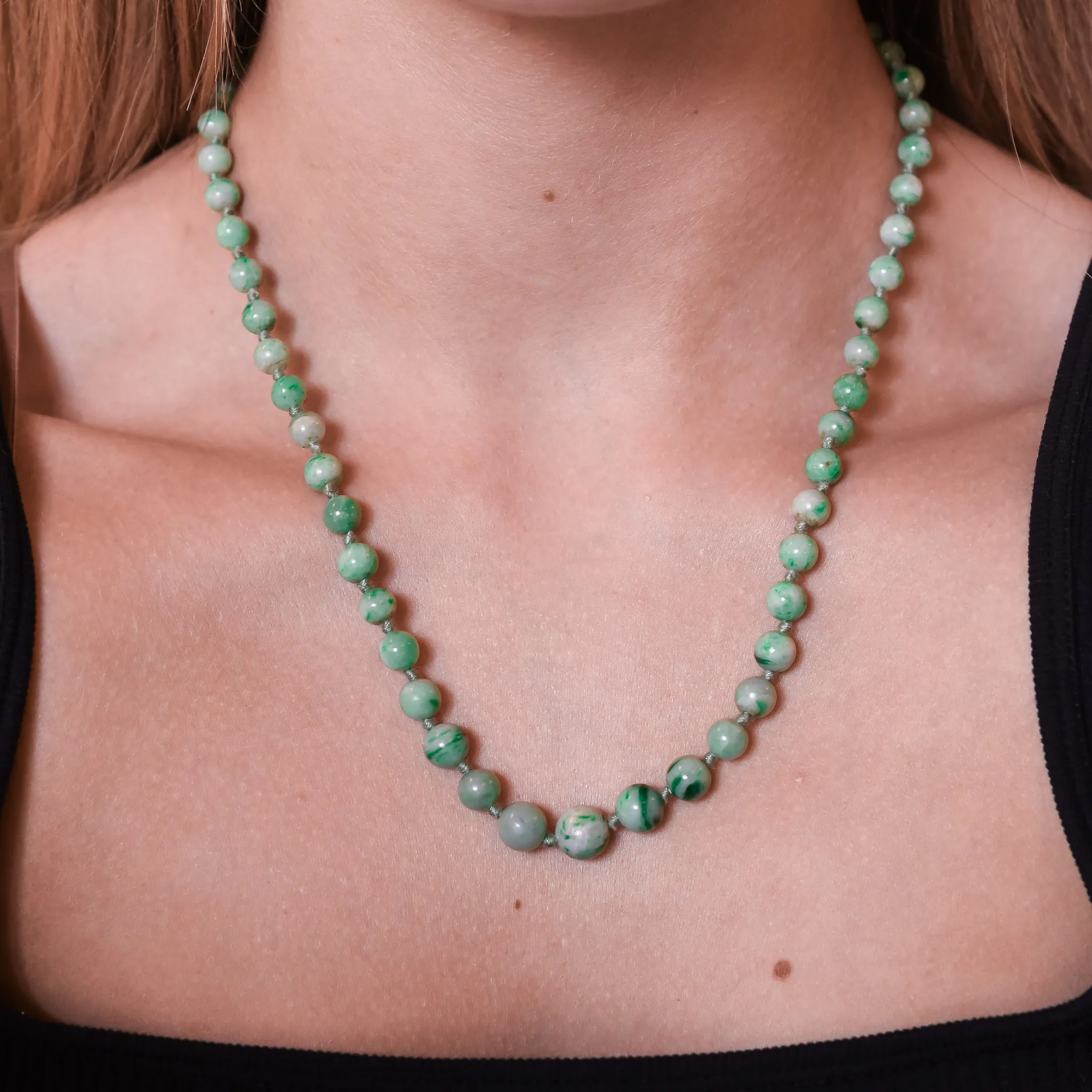 Art Deco Jade Bead Necklace
