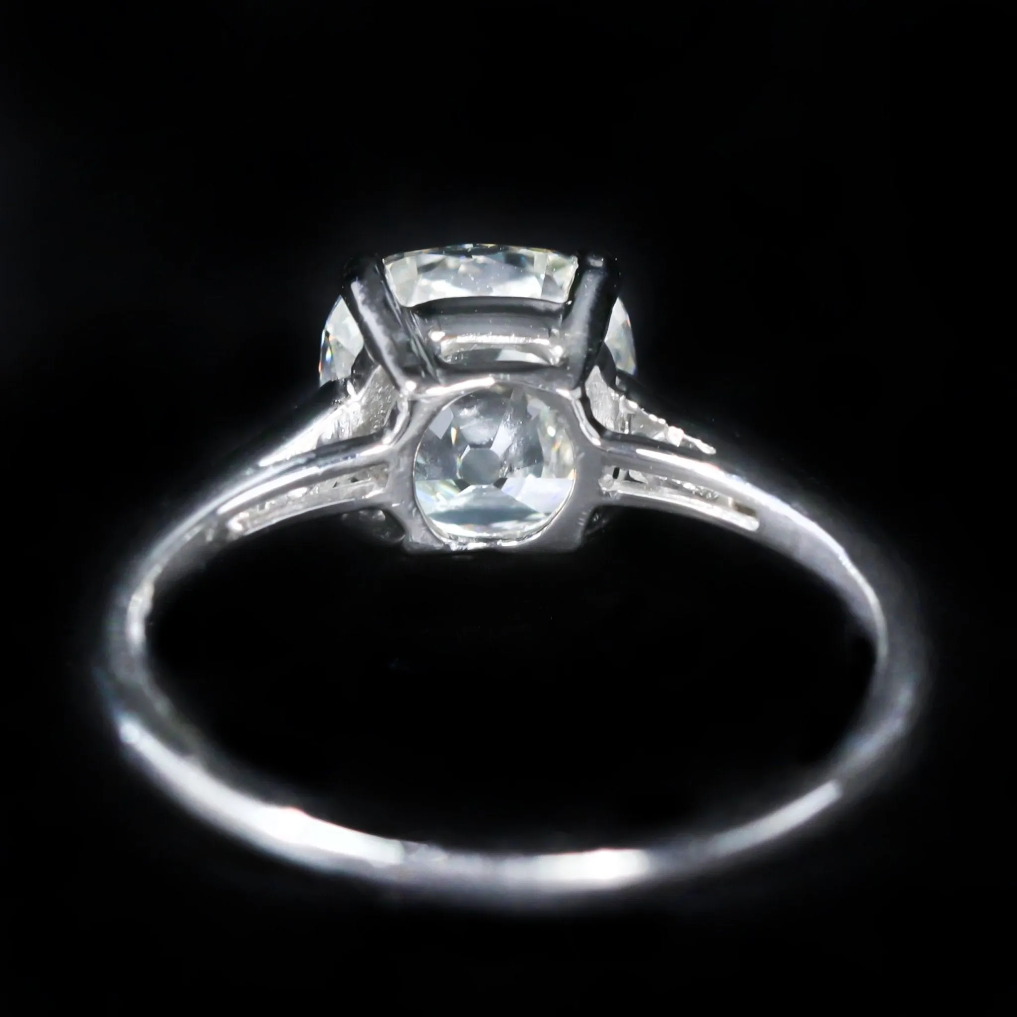 Art Deco Platinum GIA 2.07 Carat Old Mine Cut Diamond Engagement Ring