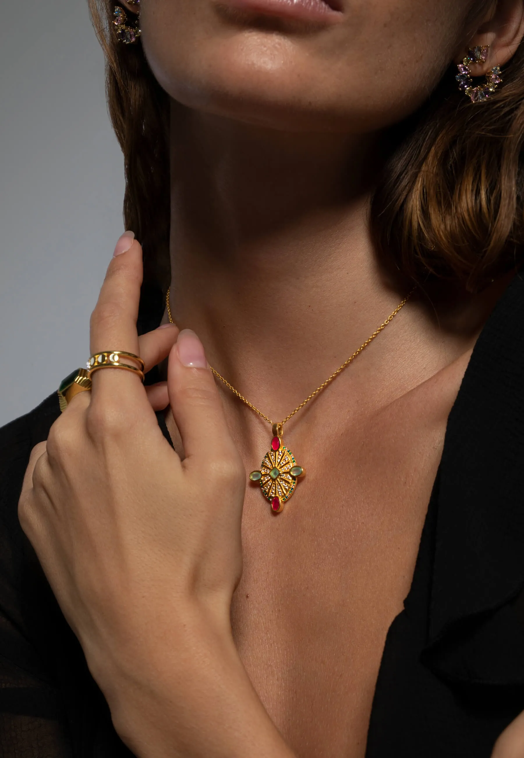 Collar Medalla Odeon Multicolor