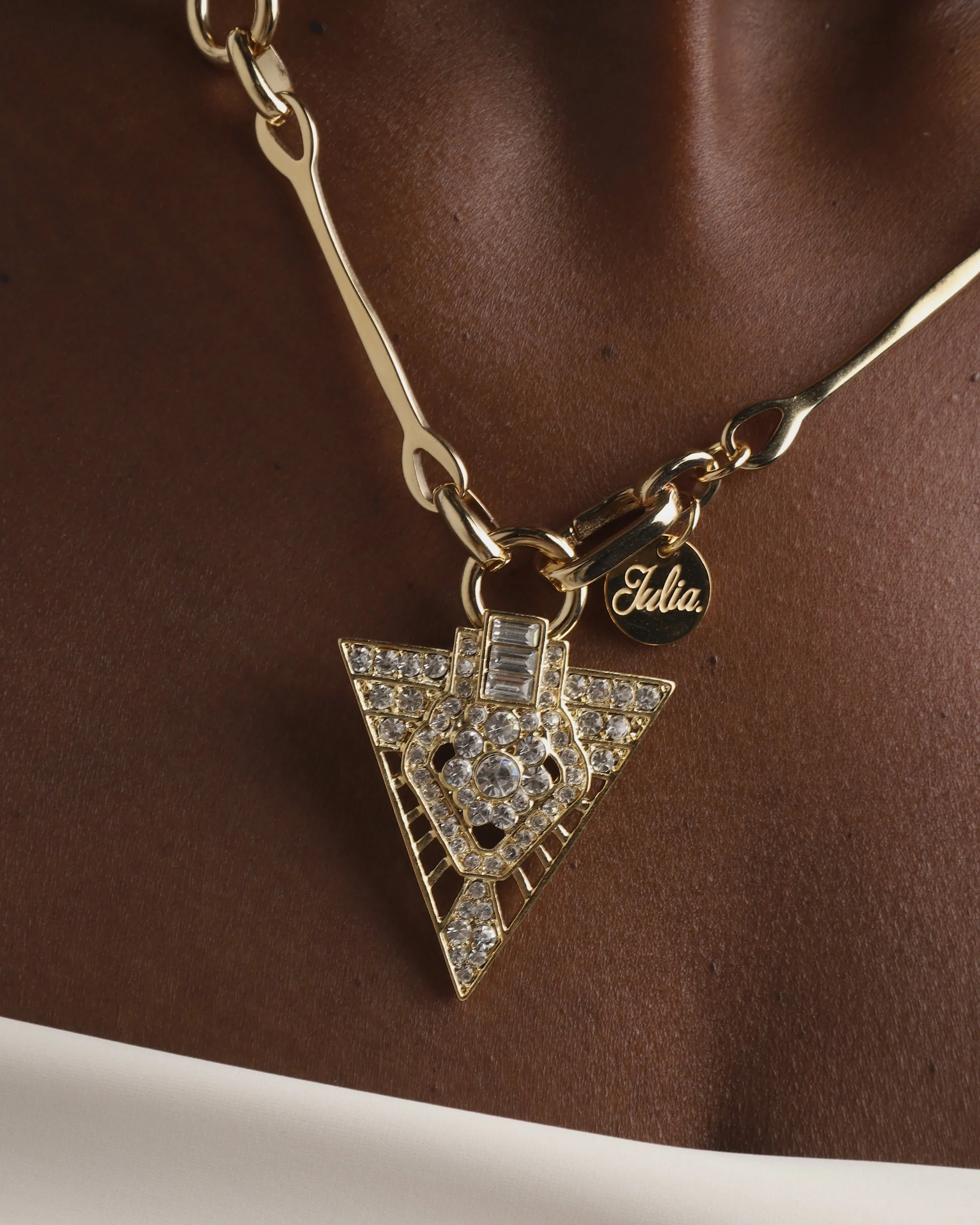 Decora Necklace
