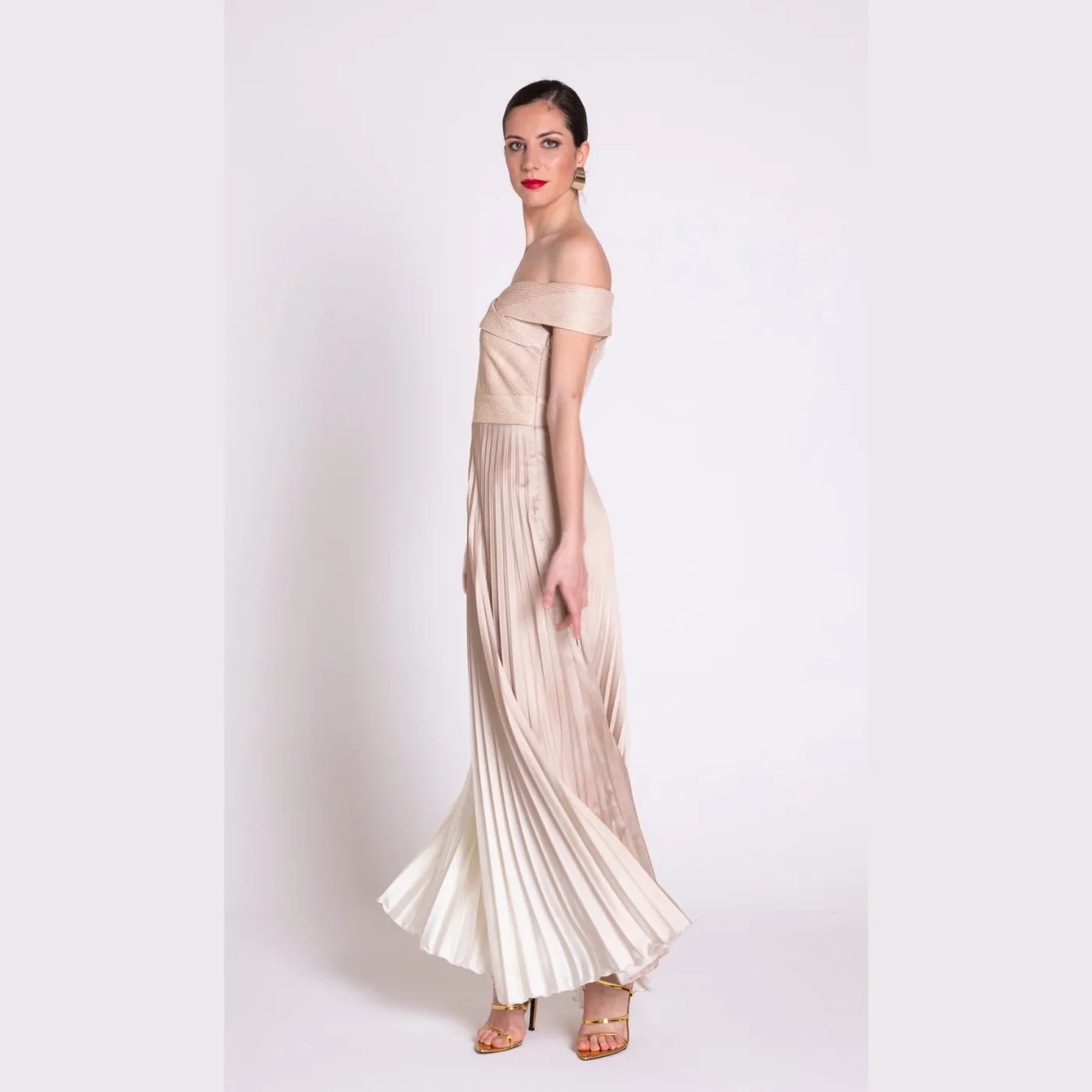Edas Long Gold Pleated Skirt Dress