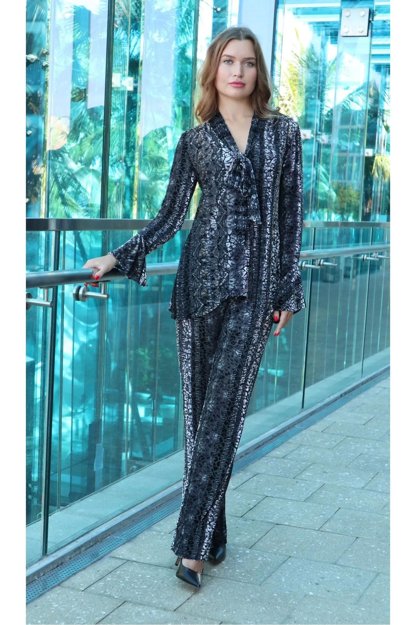 GINA Burnout Velvet Pants