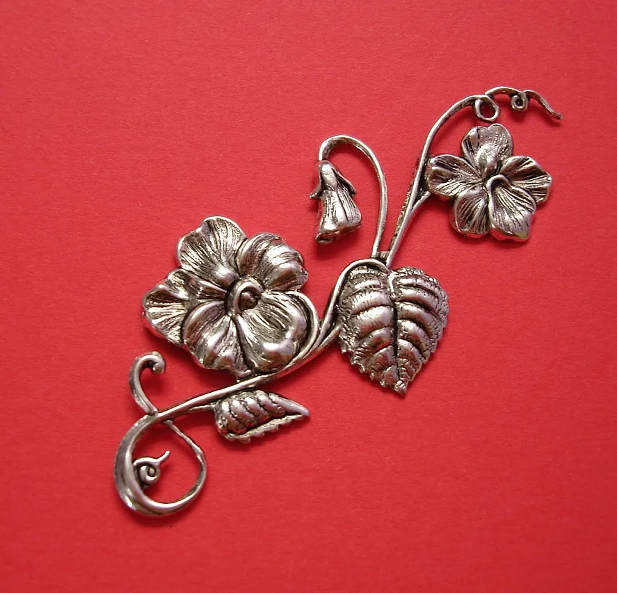 Leaf Flowers Embellishment Brass Stamping .
