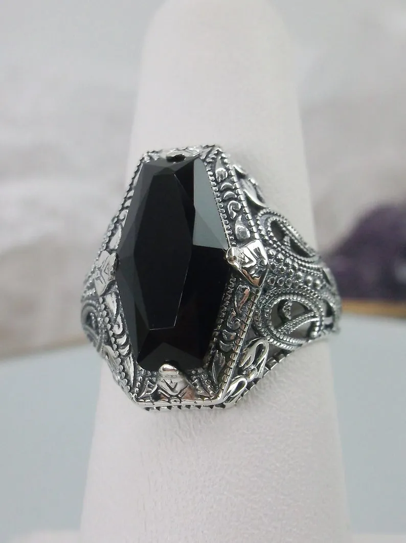 Onyx Ring, Hexagon Gem with Art Deco Filigree, Edwardian Jewelry #D237