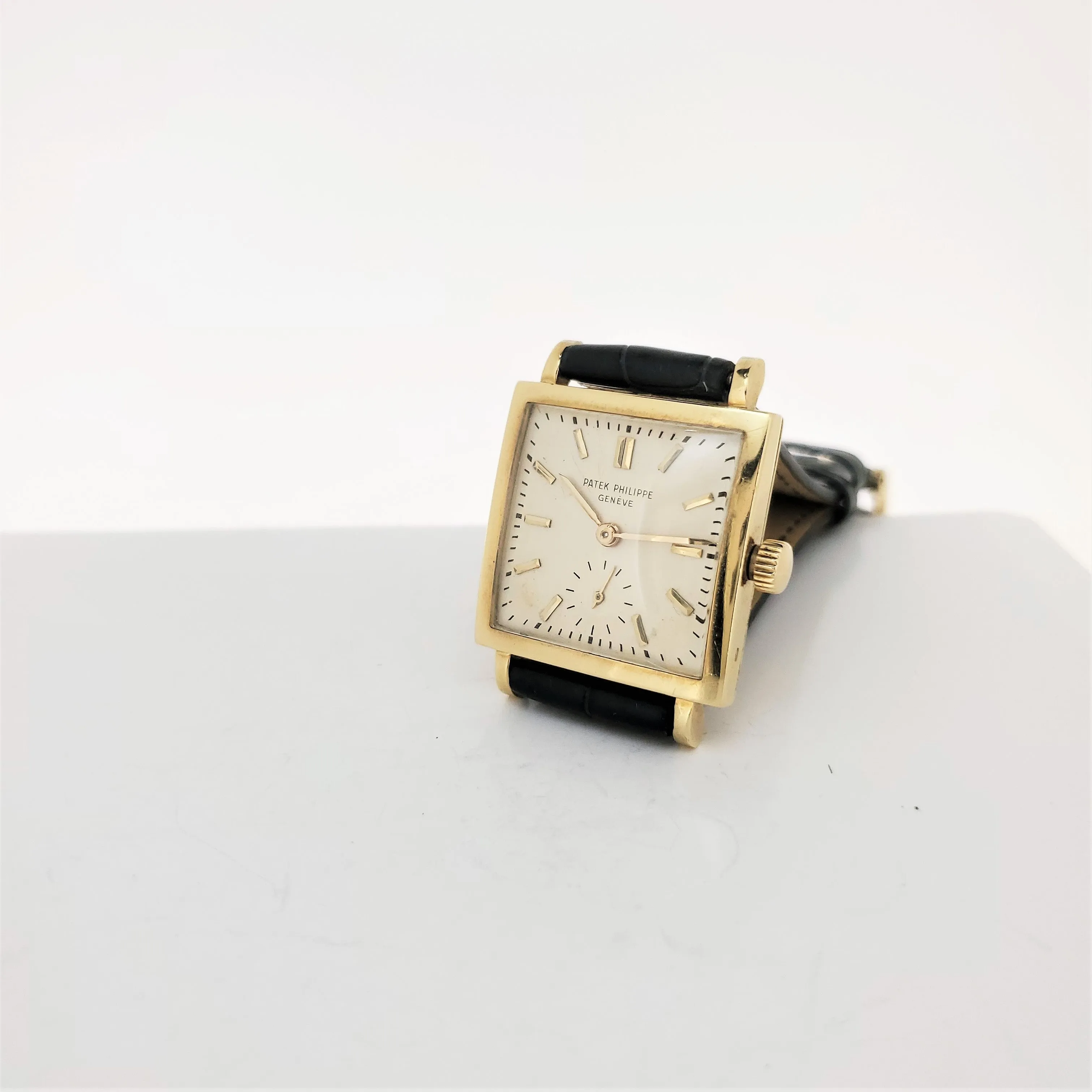 Patek Philippe 1431J Vintage Square Shape Unisex  with Bracelet, Circa 1951