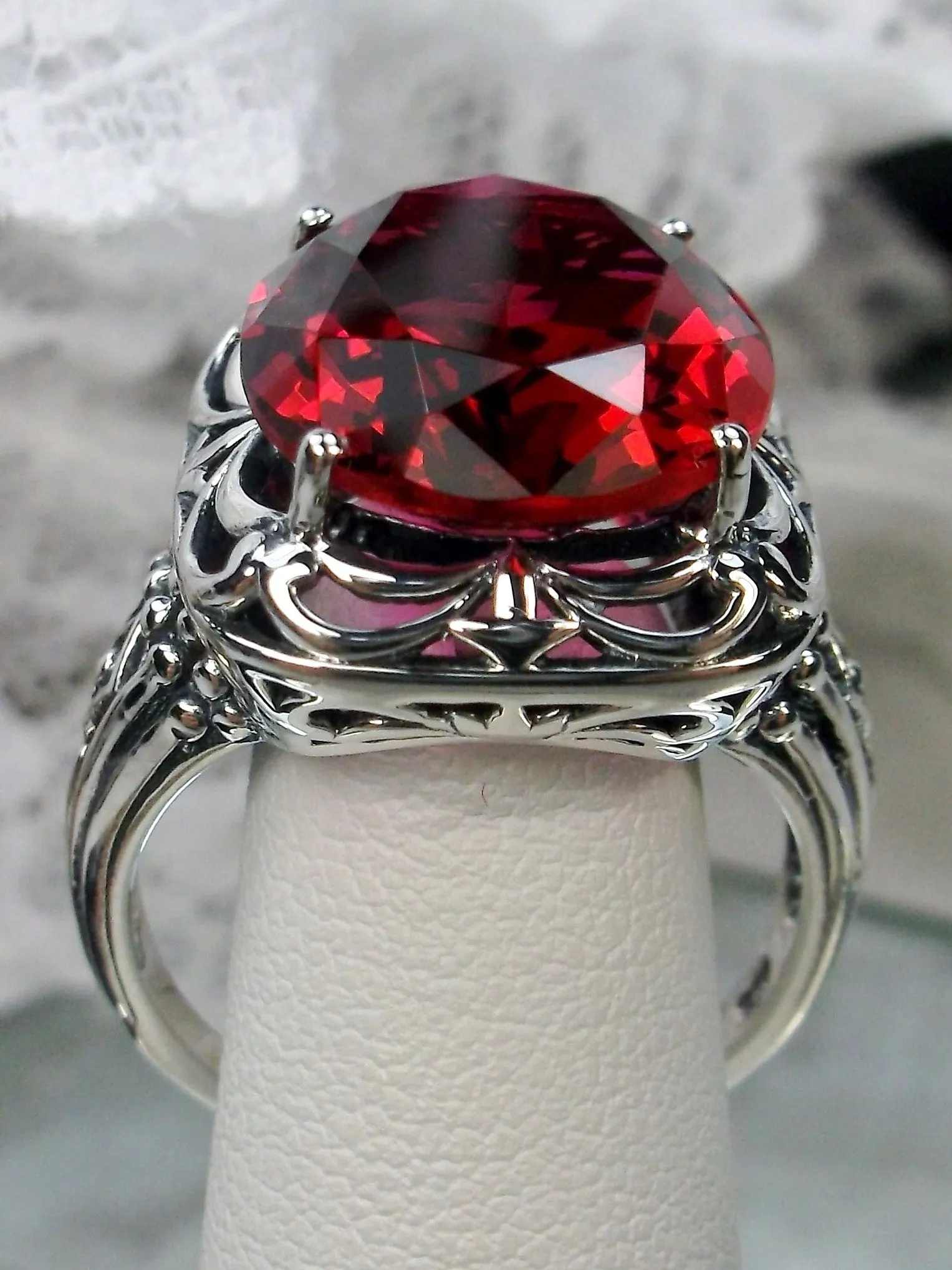 Red Ruby Ring, Oval Gemstone, Retro Swirl Filigree, Art Deco Vintage Jewelry, D119