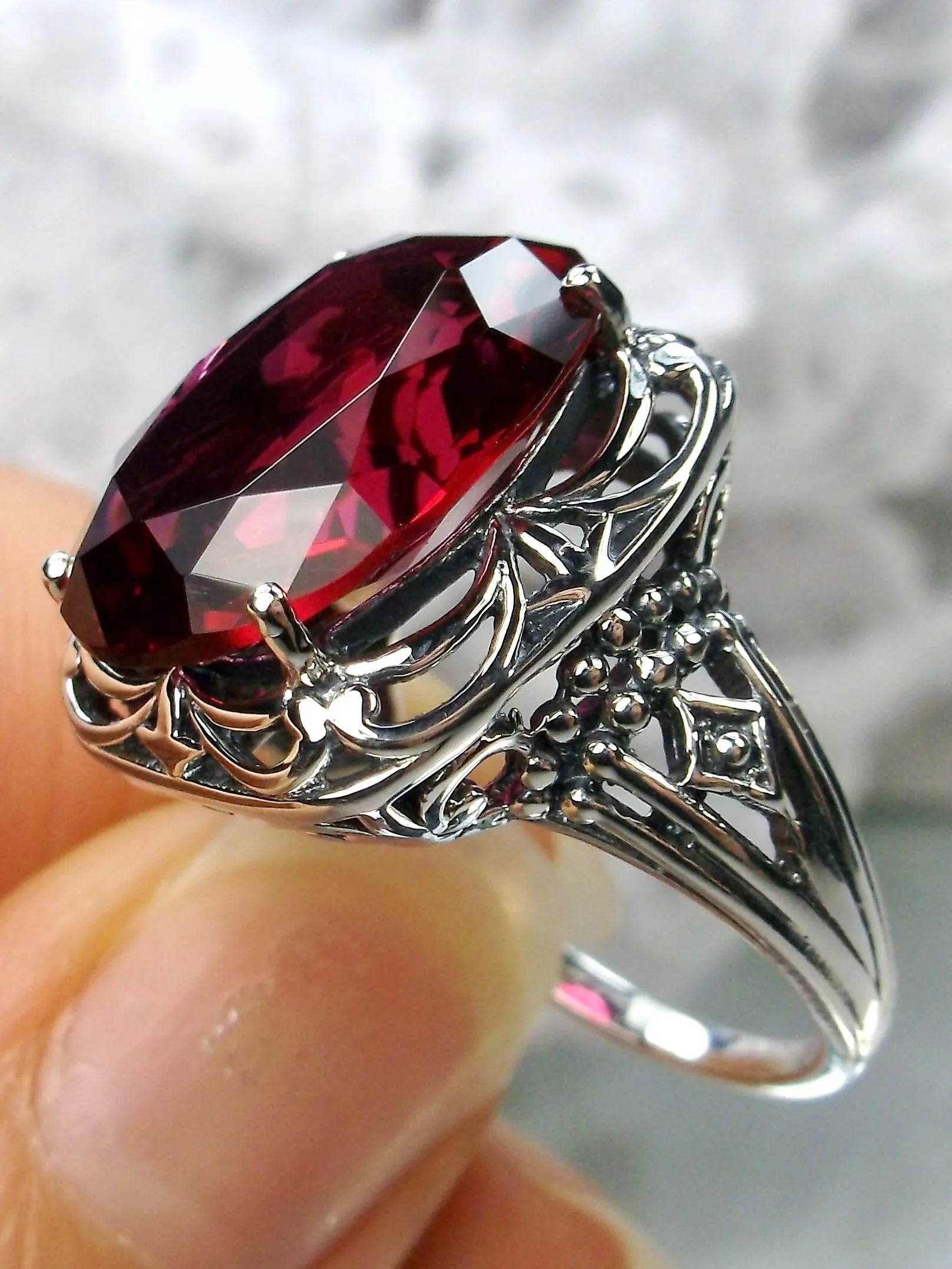 Red Ruby Ring, Oval Gemstone, Retro Swirl Filigree, Art Deco Vintage Jewelry, D119