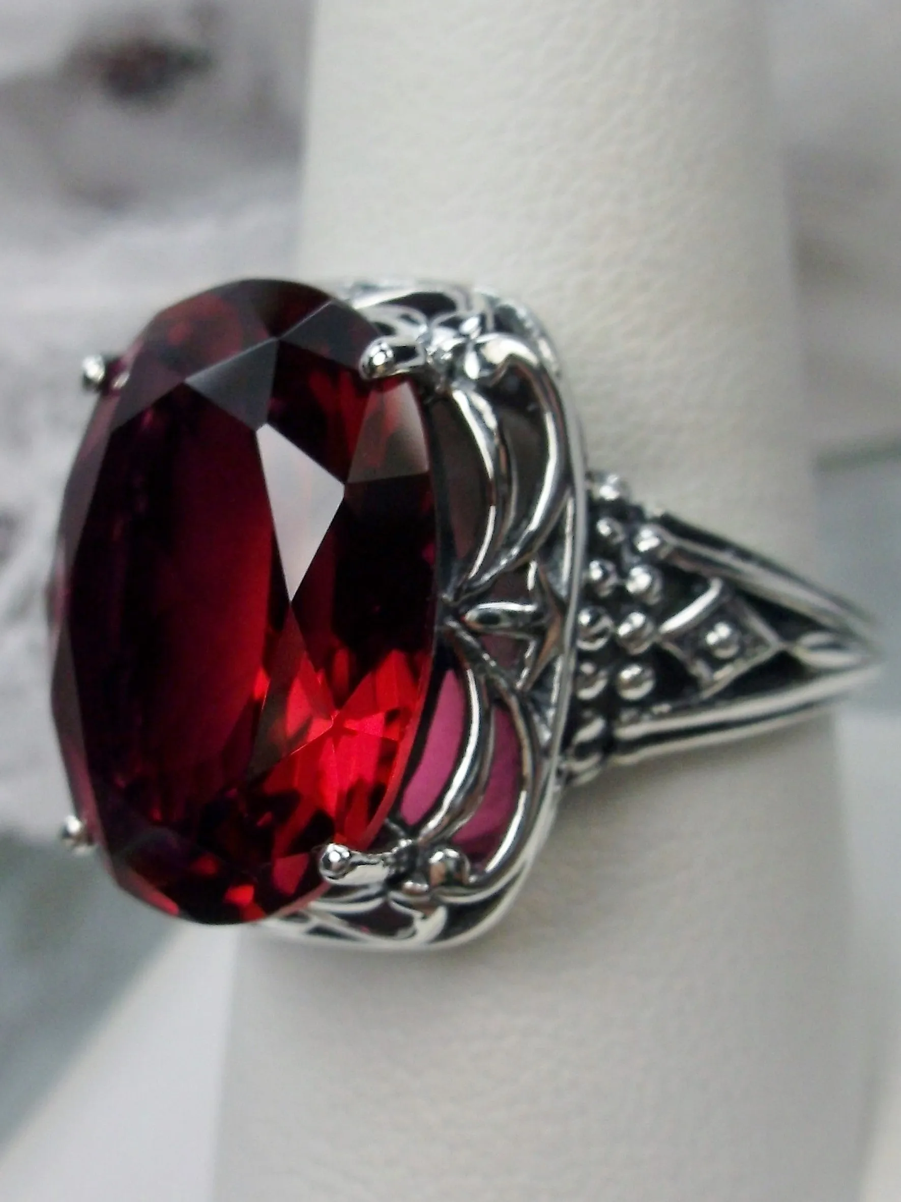 Red Ruby Ring, Oval Gemstone, Retro Swirl Filigree, Art Deco Vintage Jewelry, D119