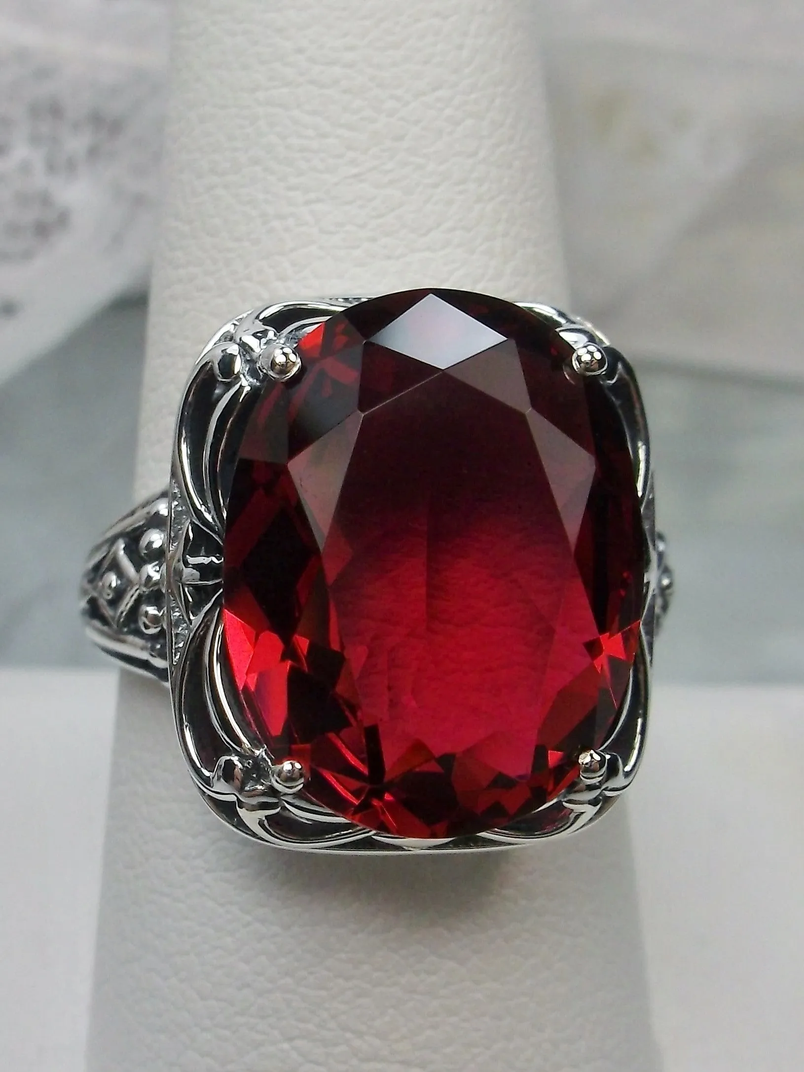 Red Ruby Ring, Oval Gemstone, Retro Swirl Filigree, Art Deco Vintage Jewelry, D119