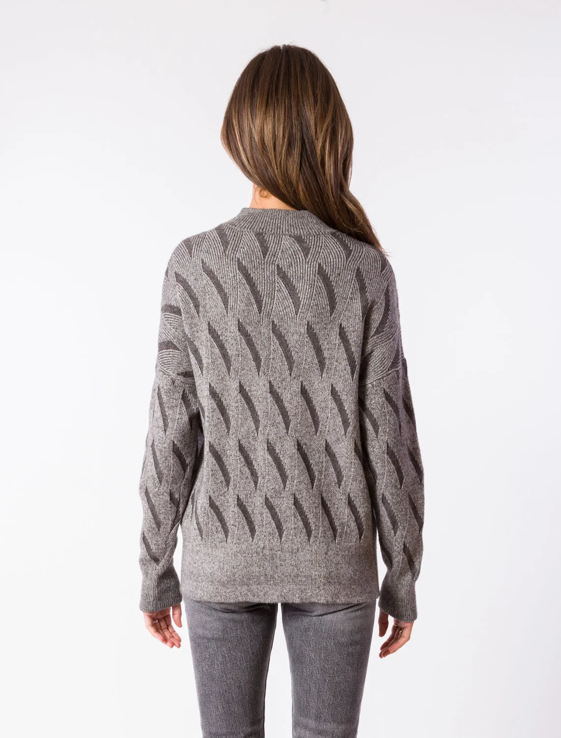 RIKKI SWEATER