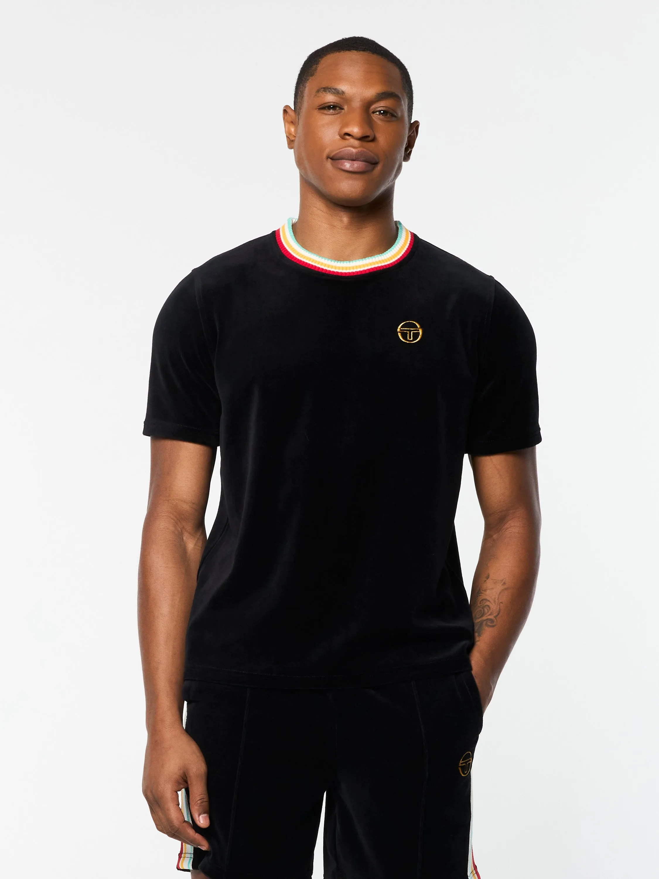 Slice T-Shirt- Black/ Black