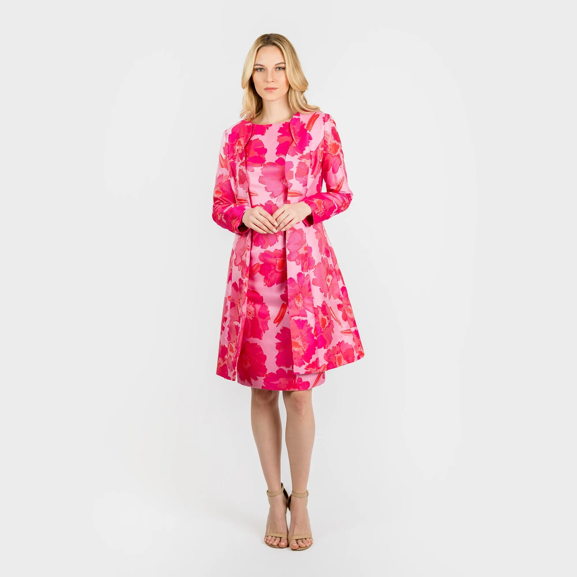 The Scalloped Edge Topper Classic