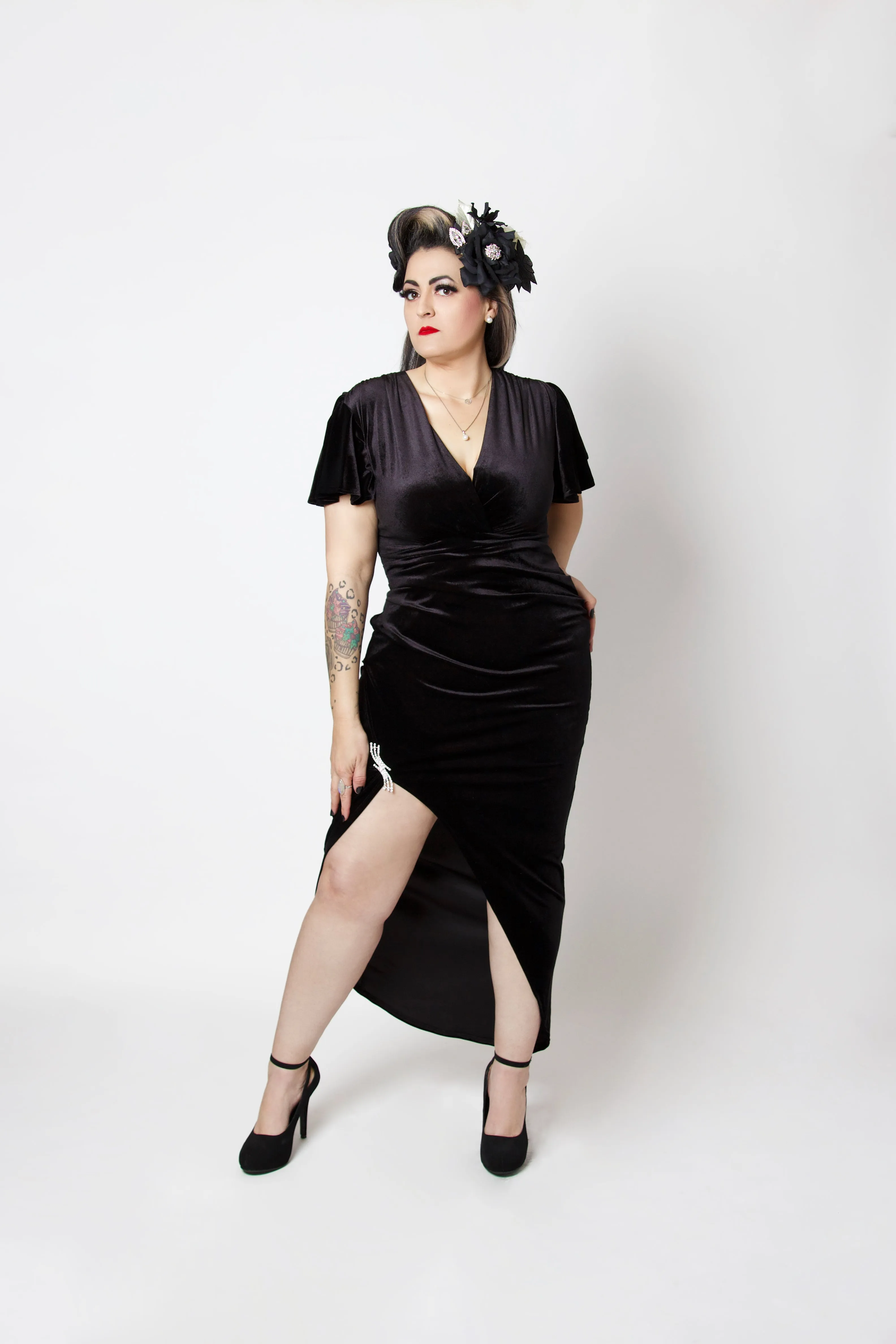 Veronica Velvet Black