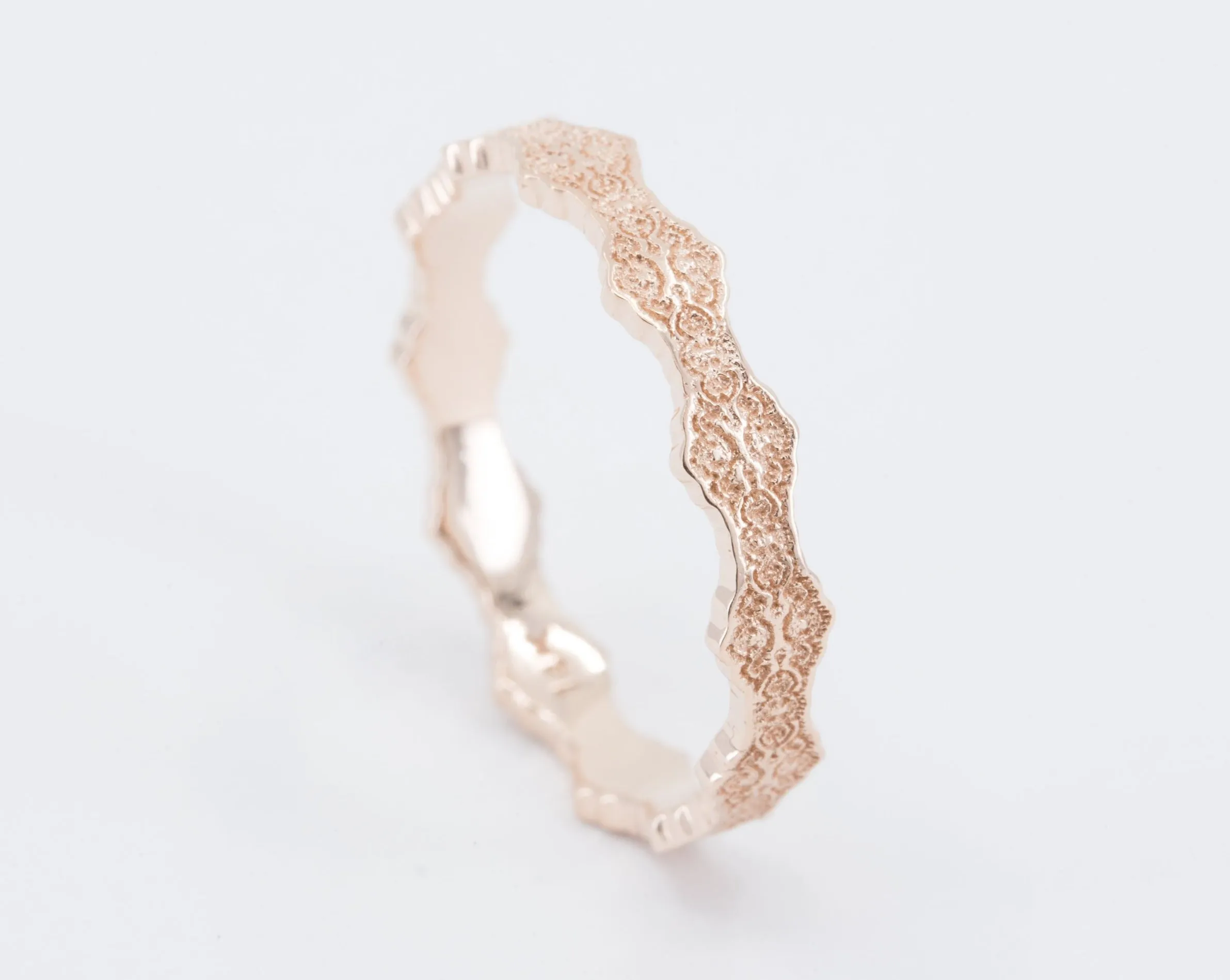 Zora Lace Wedding Ring - Size 8.5